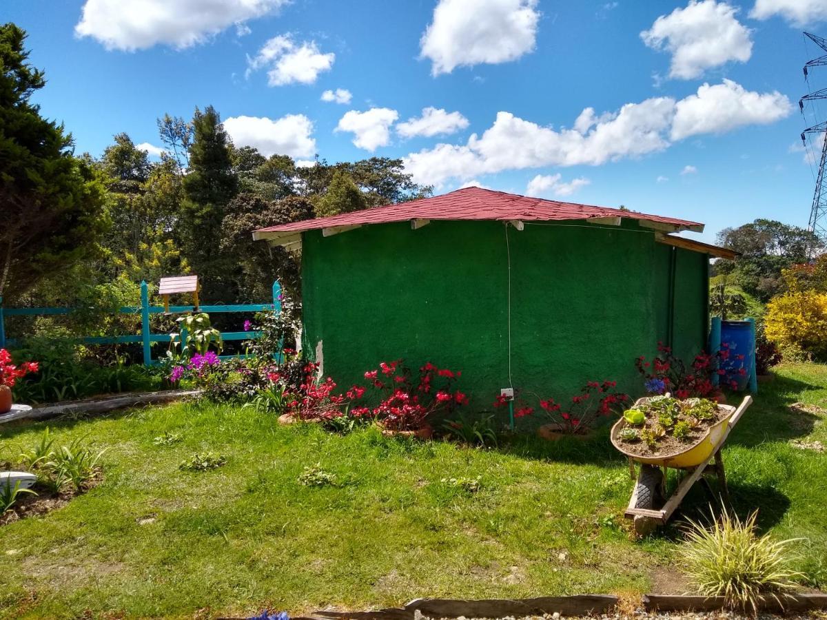 Hospedaje Santaelena -Chalets De Montana- Santa Elena  Exterior foto