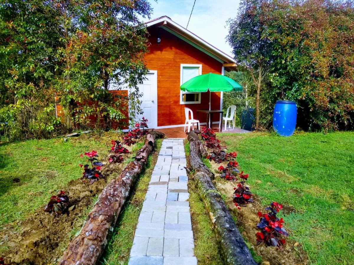 Hospedaje Santaelena -Chalets De Montana- Santa Elena  Exterior foto
